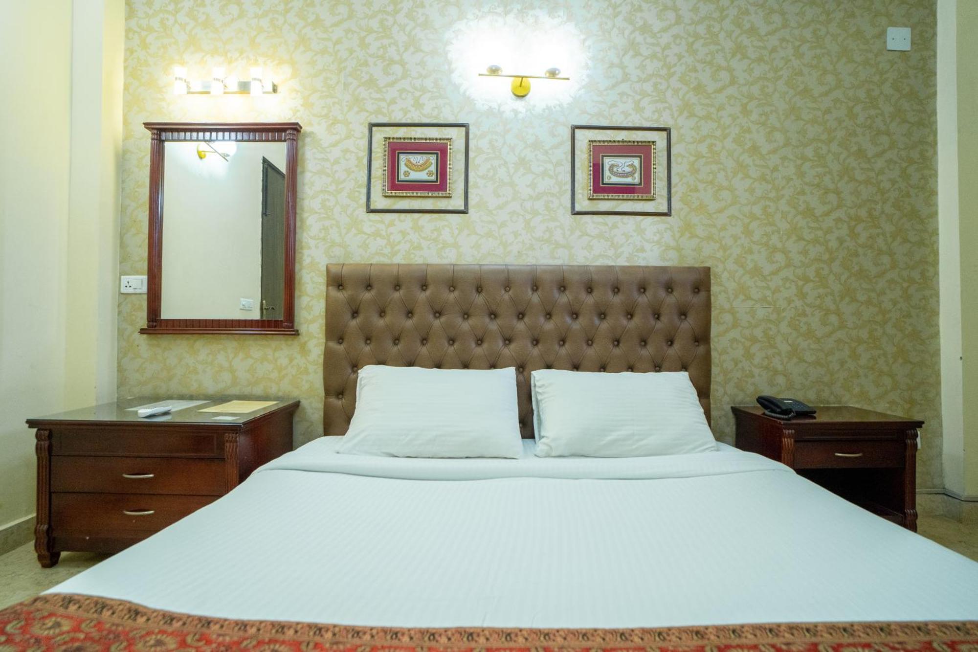 Enkay Residency V Block-Cyber City Gurgaon Ngoại thất bức ảnh